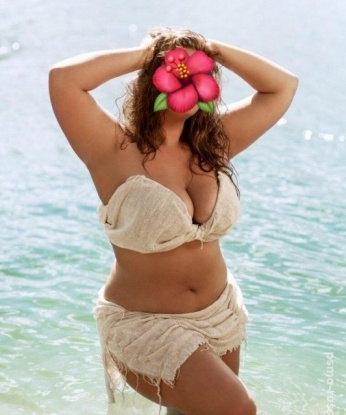 Я живу в Москве и знаю все лучшие места для встречи. Мои услуги включают классический массаж, эротический массаж, стриптиз и многое другое. Я открыта для экспериментов и всегда гарантирую конфиденциальность. У меня есть отличные отзывы от предыдущих клиентов, которые полностью доверяют моему профессионализму и таланту. ⭐️ Я могу предоставить фото по запросу. Встречи со мной оставят незабываемые впечатления и заставят тебя вернуться ко мне снова и снова. Не теряй время, свяжись со мной прямо сейчас и позволь мне сделать твои фантазии реальностью. 😘 8454, 44 года